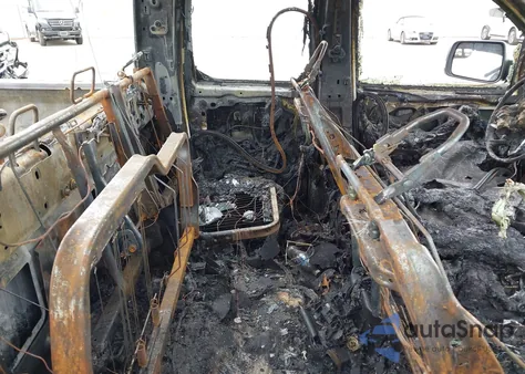 2020 Ram 1500 Big Horn 4X4 6'4 Box from USA, damaged, VIN 1C6SRFBT1LN244876